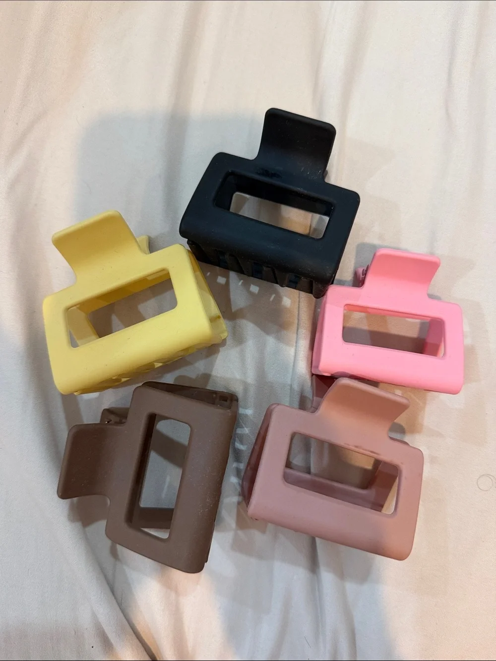 Set of 5 hair clips